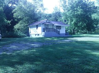 60 Route, Rainelle, WV 25962