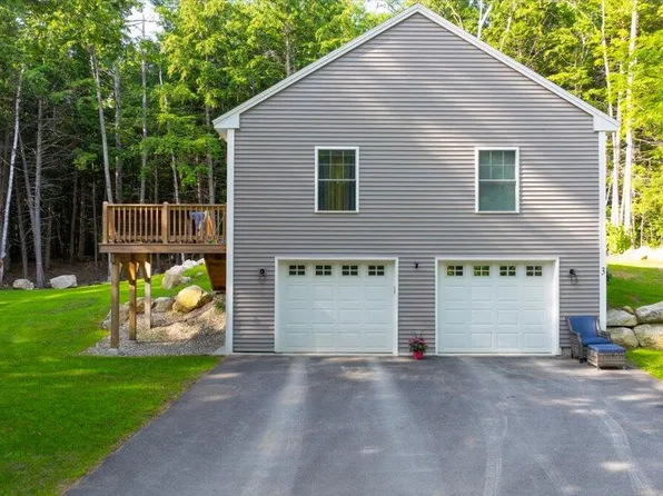 3 Ivy Circle, Limerick, ME 04048