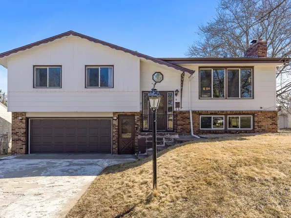 18 Michael St, Saint Paul, MN 55119