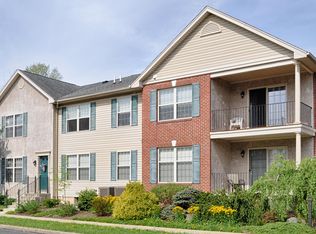 20 Alan Ln APT I, Quakertown, PA 18951