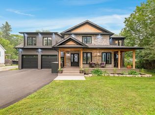 67 Doran Rd, Springwater, ON L9X 0L5