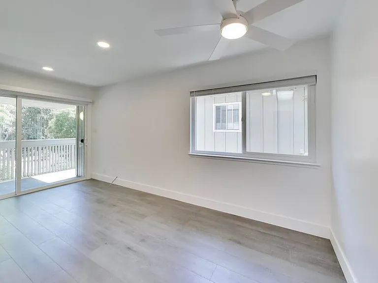 319 Poplar Ave #5 — Photo 5
