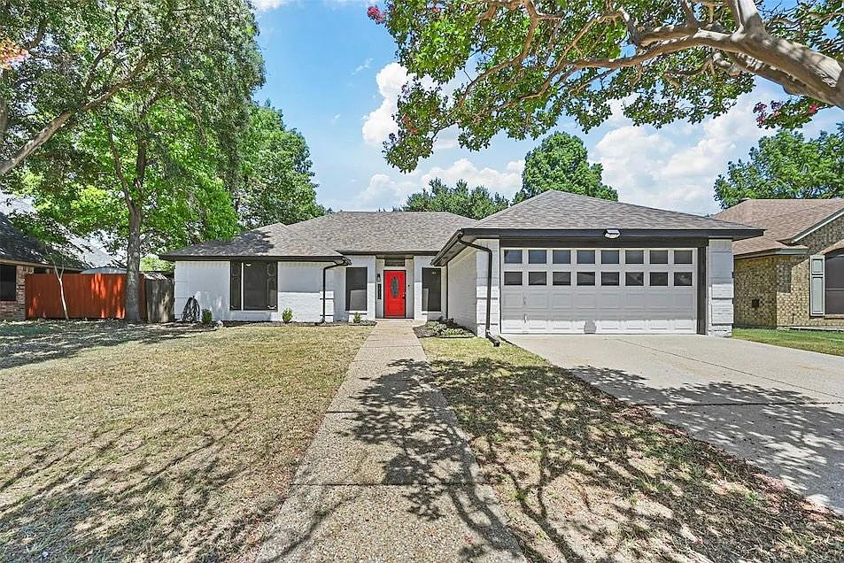 1st image of 2534 Seven Hills Dr