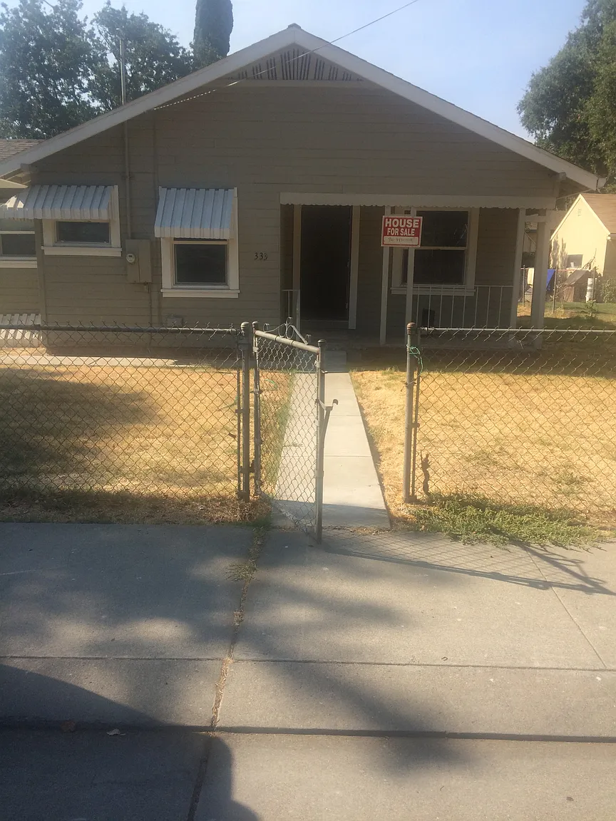333 E Stadium Dr photo 1