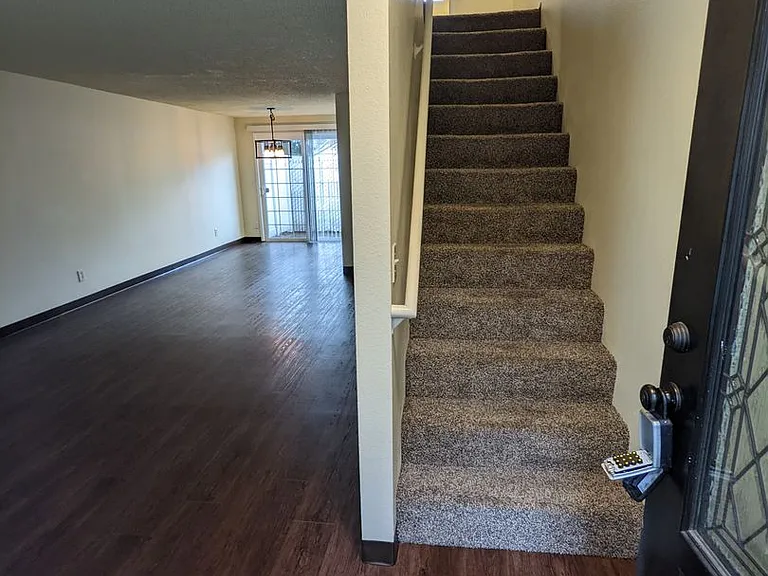7833-7875 SE Johnson Creek Blvd — Photo 18