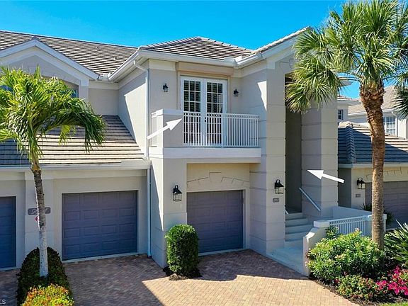 3rd image of 9621 Cypress Hammock CIR #202
