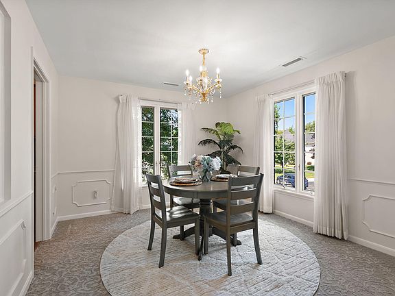 5th image of 2288 Bordeaux Walk APT D2