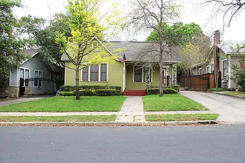 127 Normandy Ave Photo 1