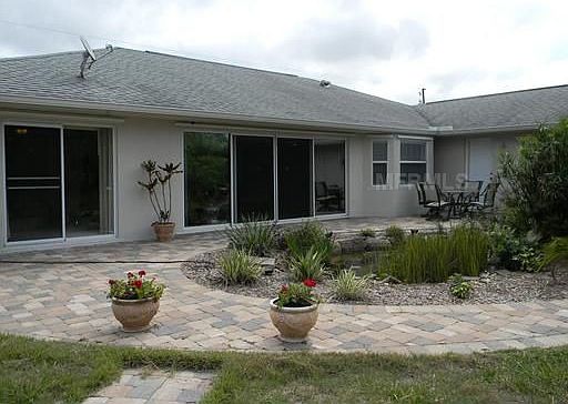 3rd image of 67 Broadmoor Ln