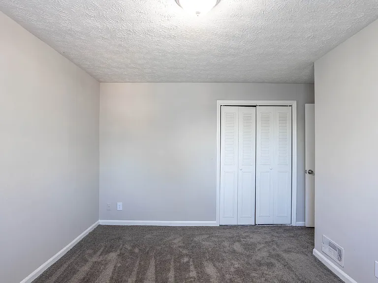 Avondale Townhomes — Photo 33