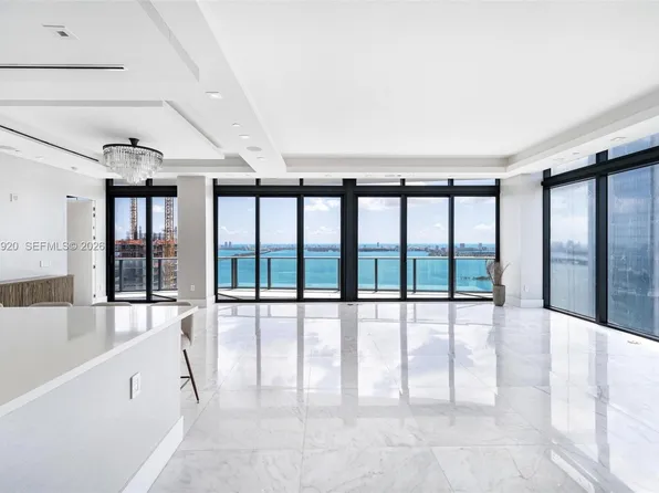 460 NE 28th St APT 4104, Miami, FL 33137