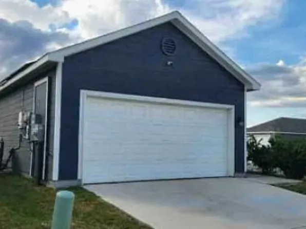8805 Broad Wing Dr, San Antonio, TX 78222