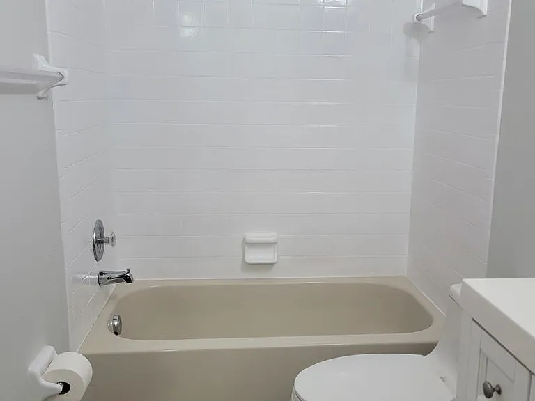7114 Barclay Ave #C — Photo 14