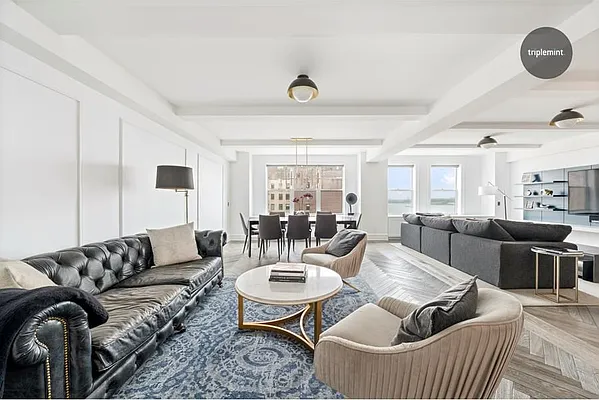 Sold by Triplemint | media 29