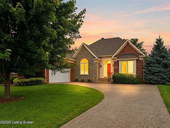 3rd image of 10716 Worthington Ln
