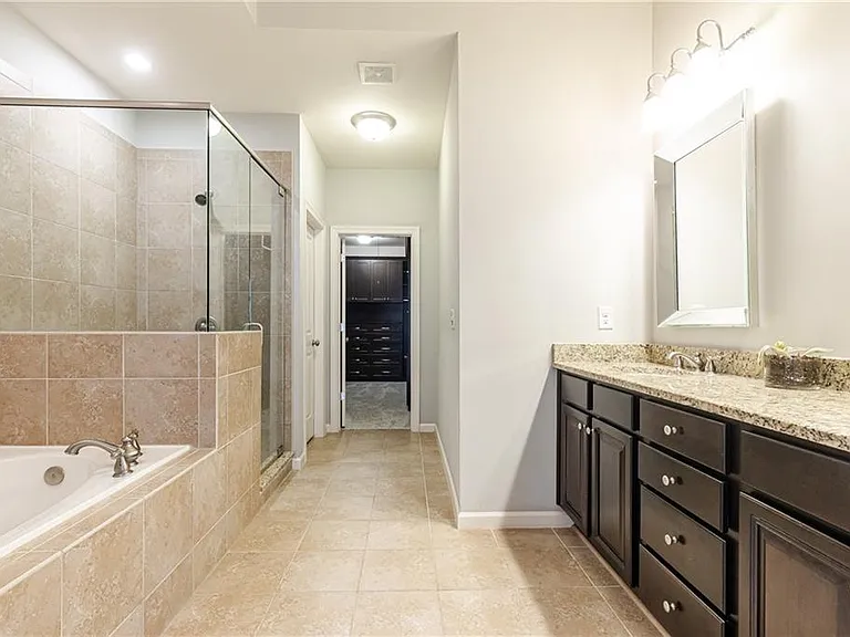 3664 Brookhaven Manor Xing NE — Photo 45