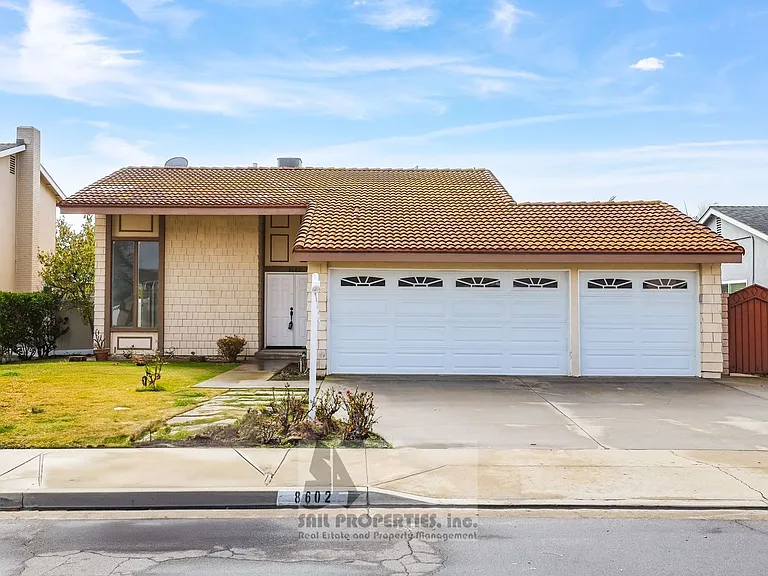 8602 Doremere Dr — Photo 1