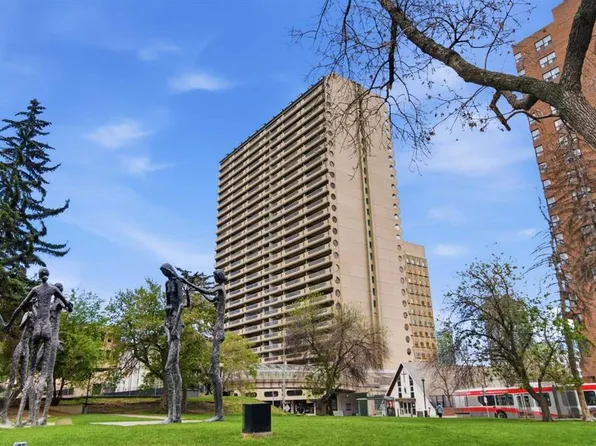 221 N 6th Ave SE #2704, Calgary, AB T2G 4Z9