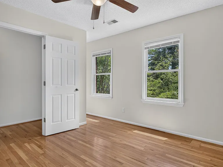 2027 Riding Ridge Rd — Photo 29