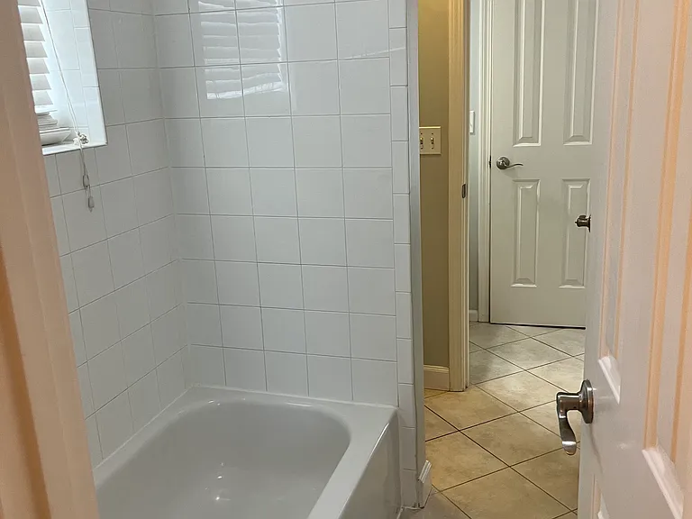 2891 Saint Maarten Ct — Photo 43