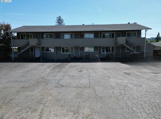 324 Sunset St, Sutherlin, OR 97479