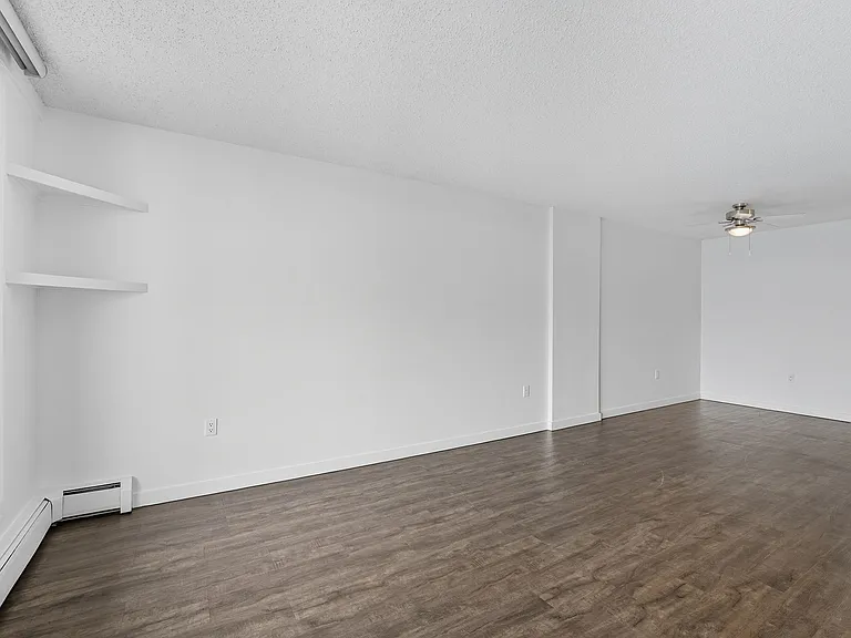 1310 14th Ave SW — Photo 51