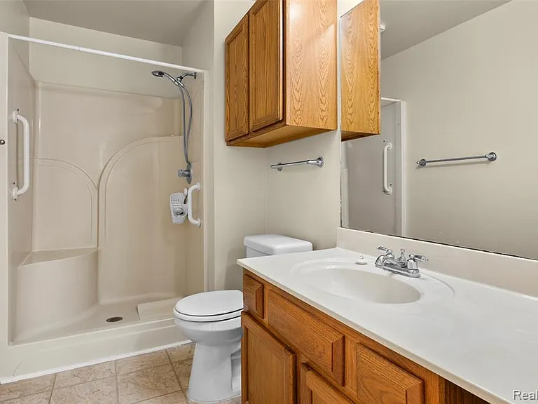 4911 Oak Hill Dr #3 — Photo 18