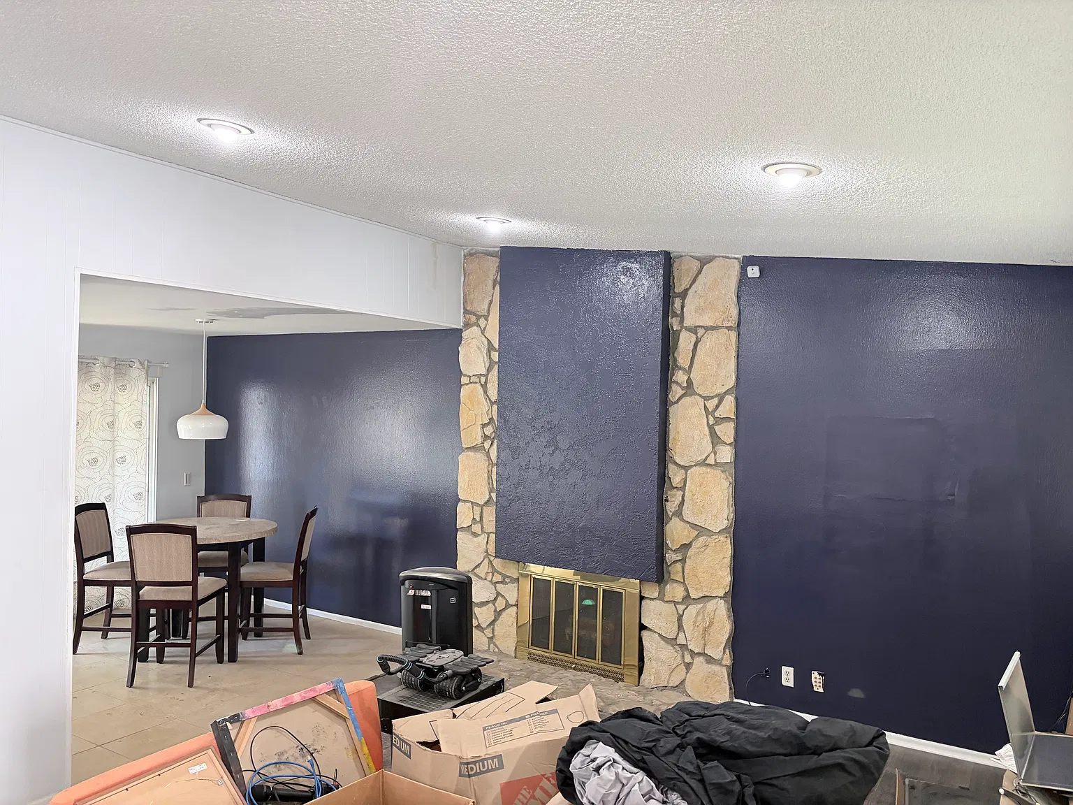 3 bed, 1208 sqft, $3,550 — Photo 2