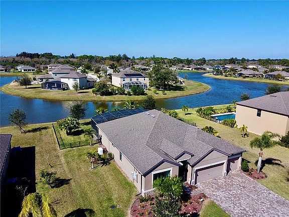 2nd image of 4626 Ashley Lake Cir
