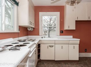 317 NE 9th St, Abilene, KS 67410