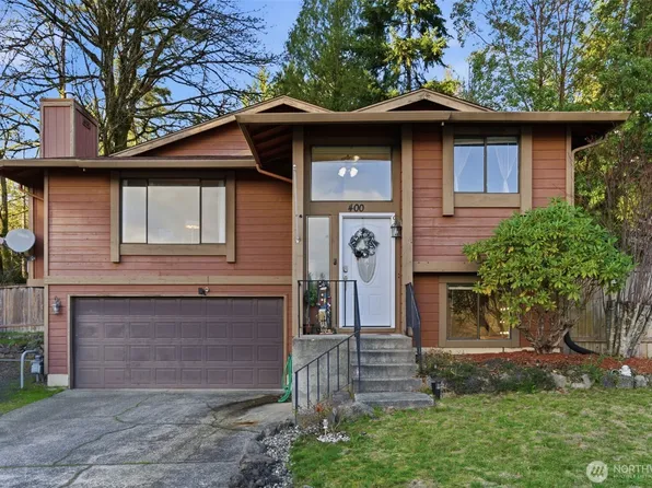 400 Falcon Court NE, Bremerton, WA 98311