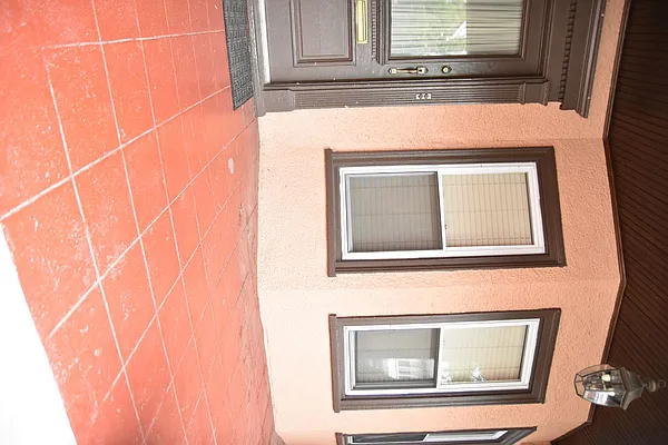 Rented by Giaps Realty Group LLC | media 20