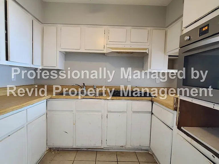 147 Stonewall St. — Photo 25