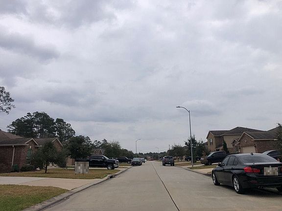 4th image of 8730 Leclaire Meadow Dr