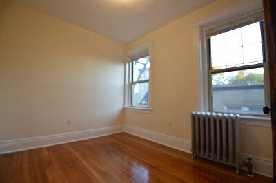 3rd image of 33 Park Dr #18