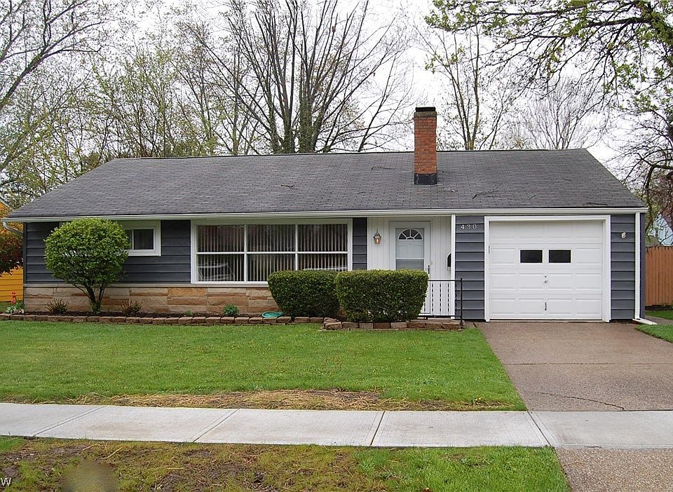 1st image of 430 Woodmere Dr