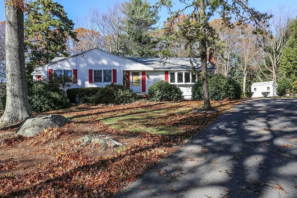 747 Elm St, Marlborough, MA 01752 Zillow