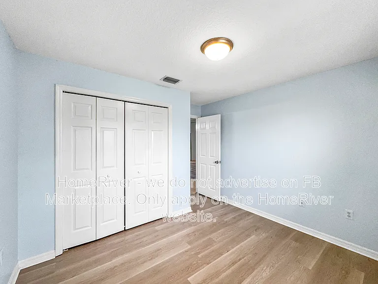 544 Flamingo Dr — Photo 7