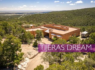 39 Rancho Verde Rd, Tijeras, NM 87059