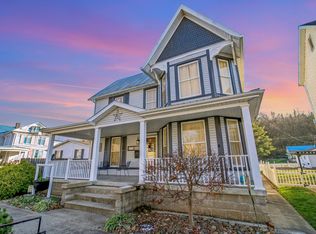 114 E 4th St, Augusta, KY 41002