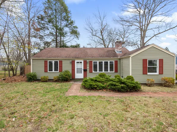 934 Matianuck Avenue, Windsor, CT 06095