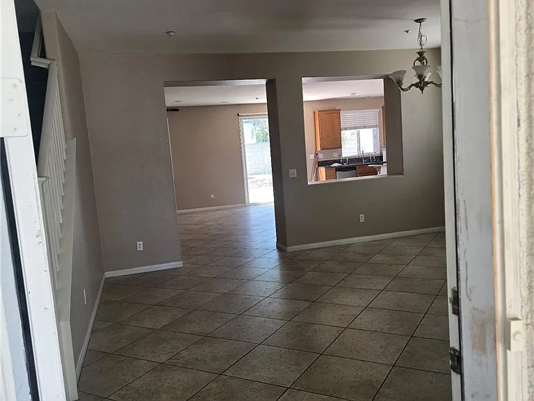 15179 Cerritos St — Photo 10