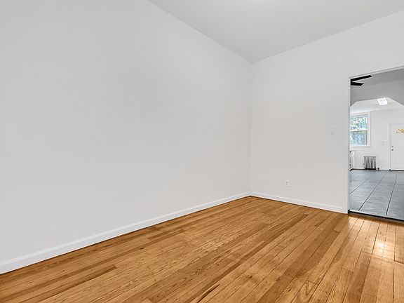 4th image of 257 Himrod St APT 1L
