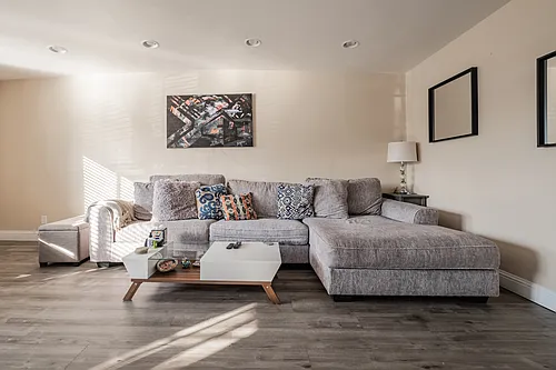 5521 27th Ave #A4 Photo 1