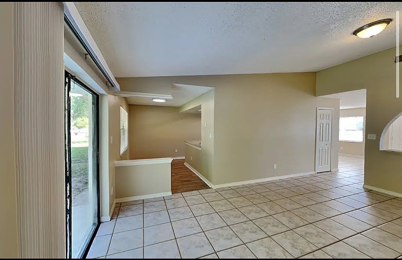 1st image of 2007 Nottingdale Ln #1