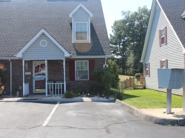 210 Spring St, Blountville, TN 37617