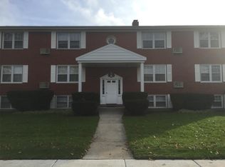 47 N Jane Dr APT 1B, Elgin, IL
