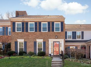 7404 Red Oak Ln, Charlotte, NC 28226