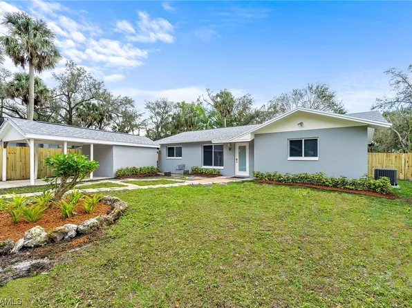 223 Avacado Ct, Fort Myers, FL 33905