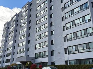 600 Grenfell Dr #606, London, ON N5X 2R8